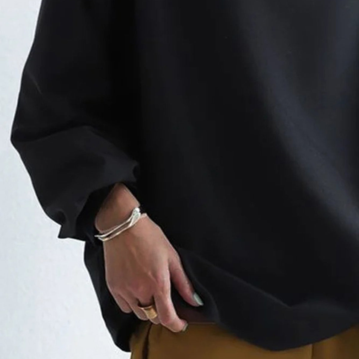 Elowen - Timeless Knitted Sweater