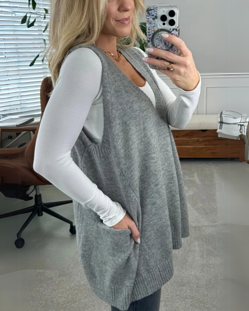 Scarlett - Cozy Knit Vest