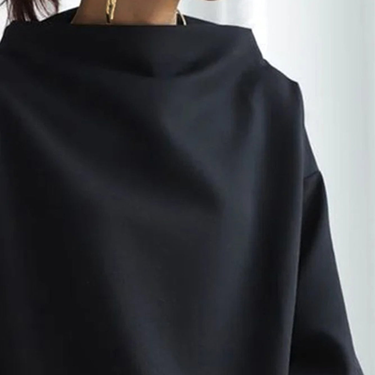 Elowen - Timeless Knitted Sweater